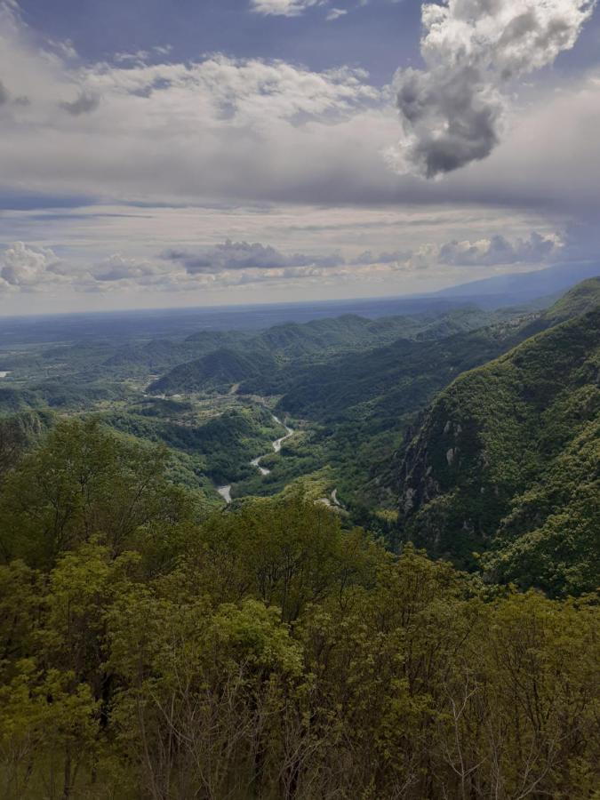 Baita Tana Da L'Ors Forgaria nel Friuli Exterior foto